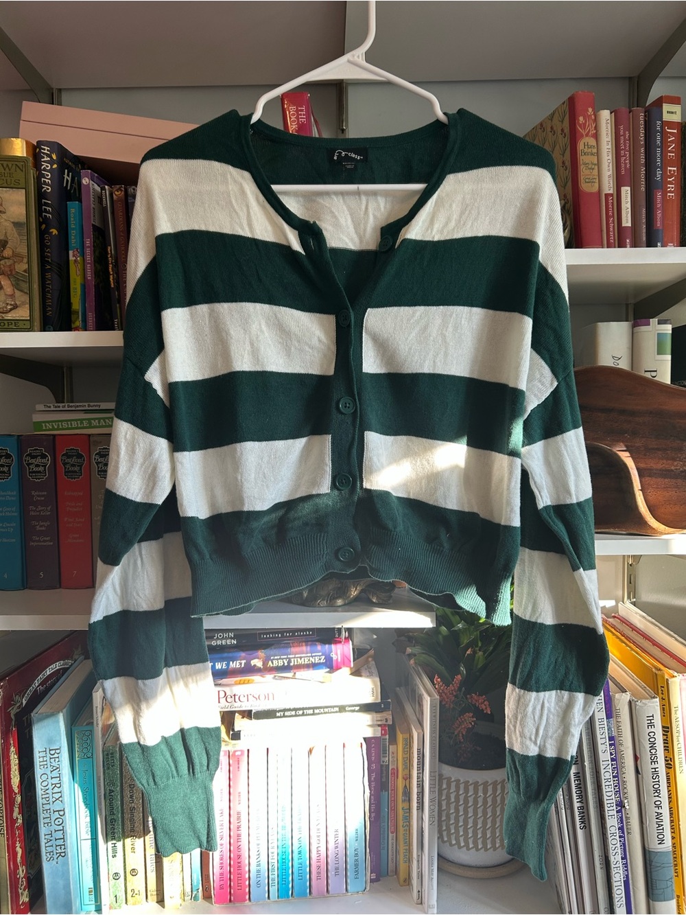 art class Green and White Striped Cropped Cardigan